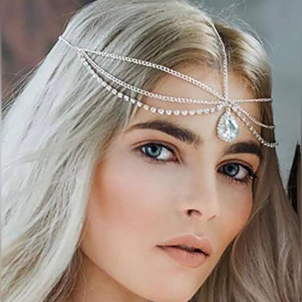 Elegant Bridal Silver Headpiece with Crystal Accents